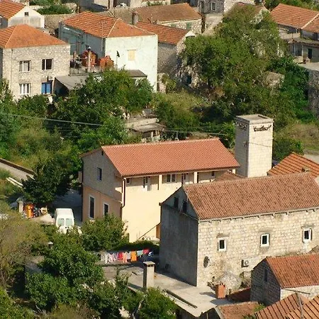 Sangaleti Apartment
