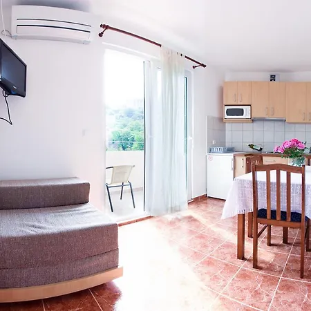 Sangaleti Apartamento Lastovo