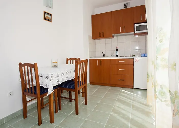 Apartament Sangaleti *